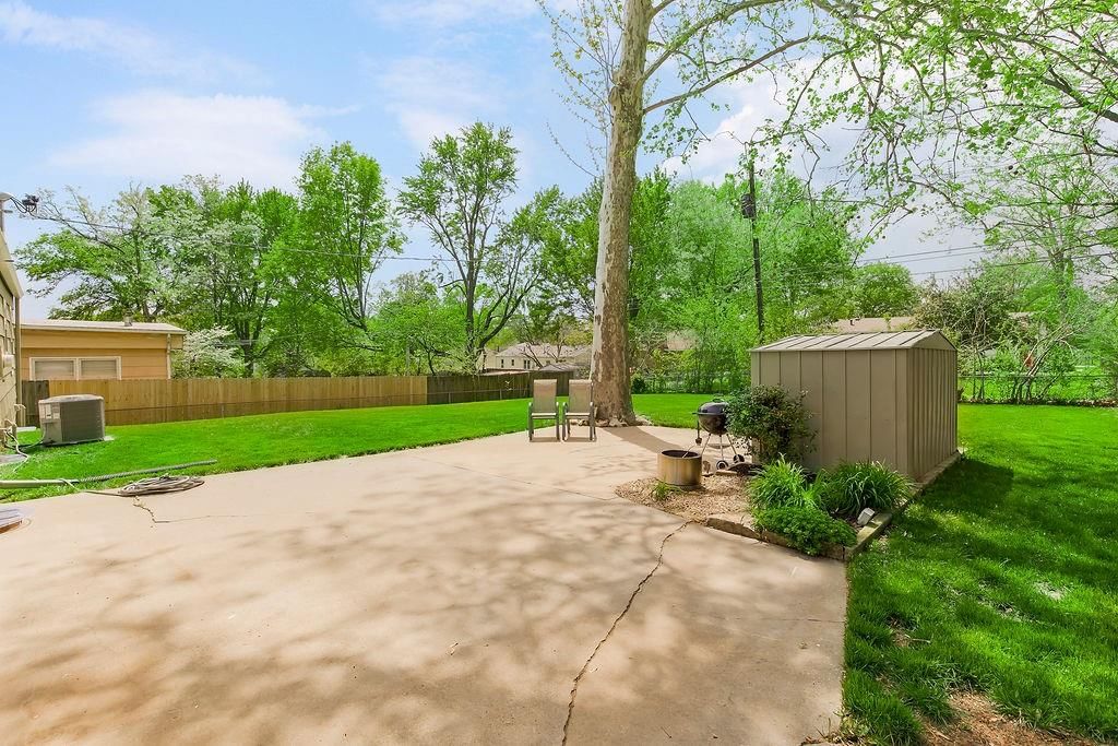 8512 Riggs Street — photo 24