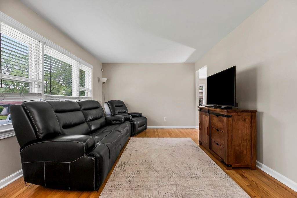 8512 Riggs Street — photo 5