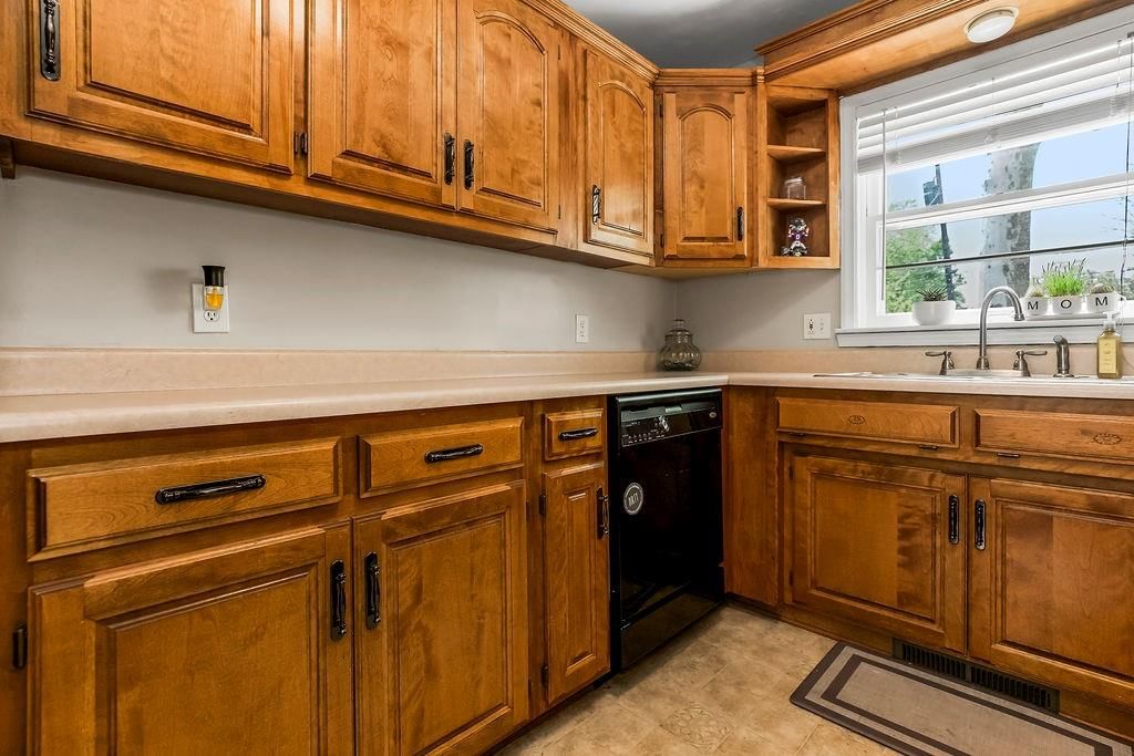 8512 Riggs Street — photo 10