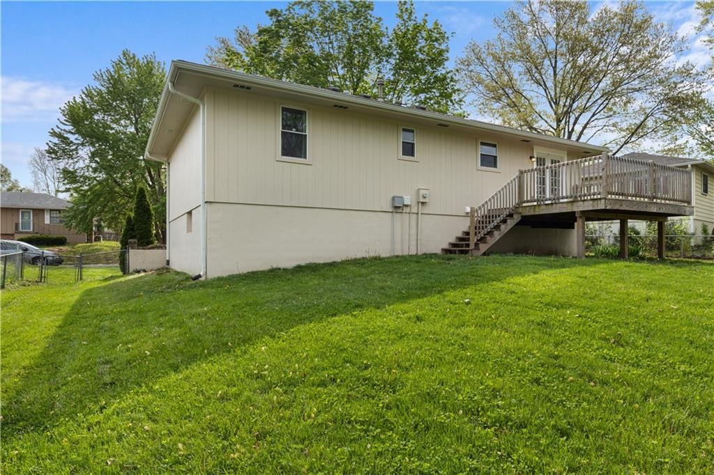116 SE Flagstone Drive — photo 21