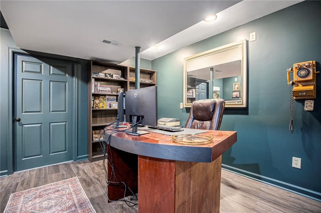 500 Santa Fe Drive — photo 24