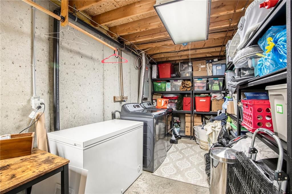 500 Santa Fe Drive — photo 27