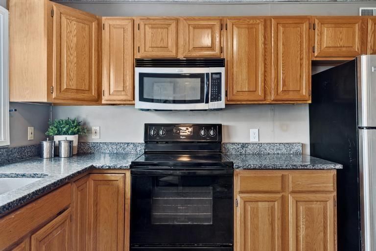 309 E Mulberry Street — photo 12