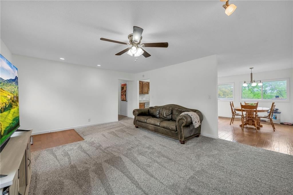 1610 NE Northaven Drive — photo 10