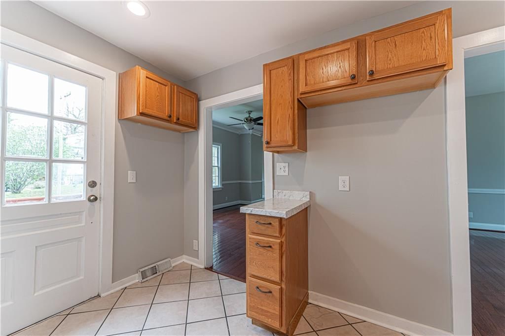 951 S Redman Avenue — photo 11