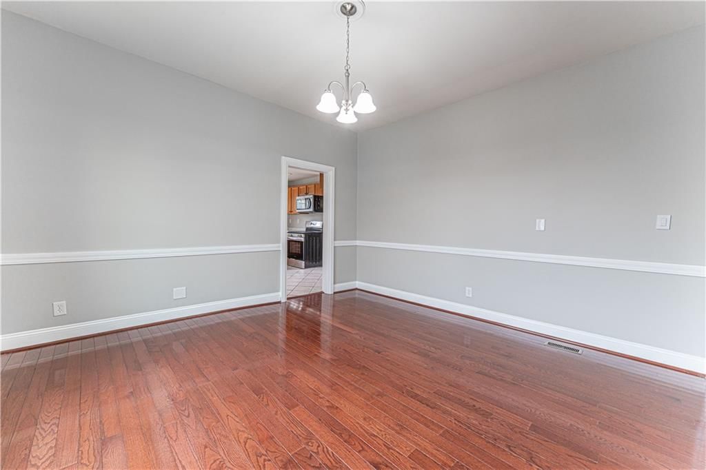 951 S Redman Avenue — photo 13