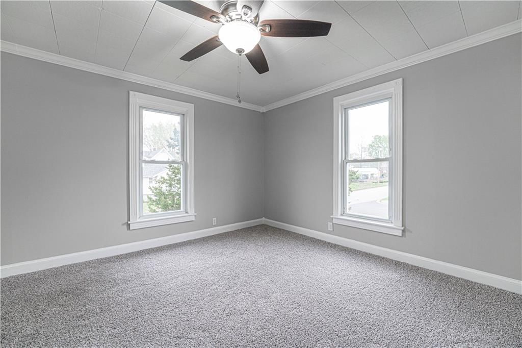 951 S Redman Avenue — photo 28