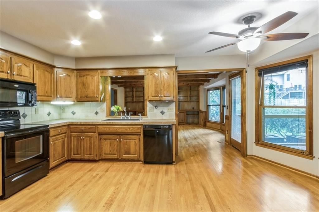 129 Wood Glen Lane — photo 11