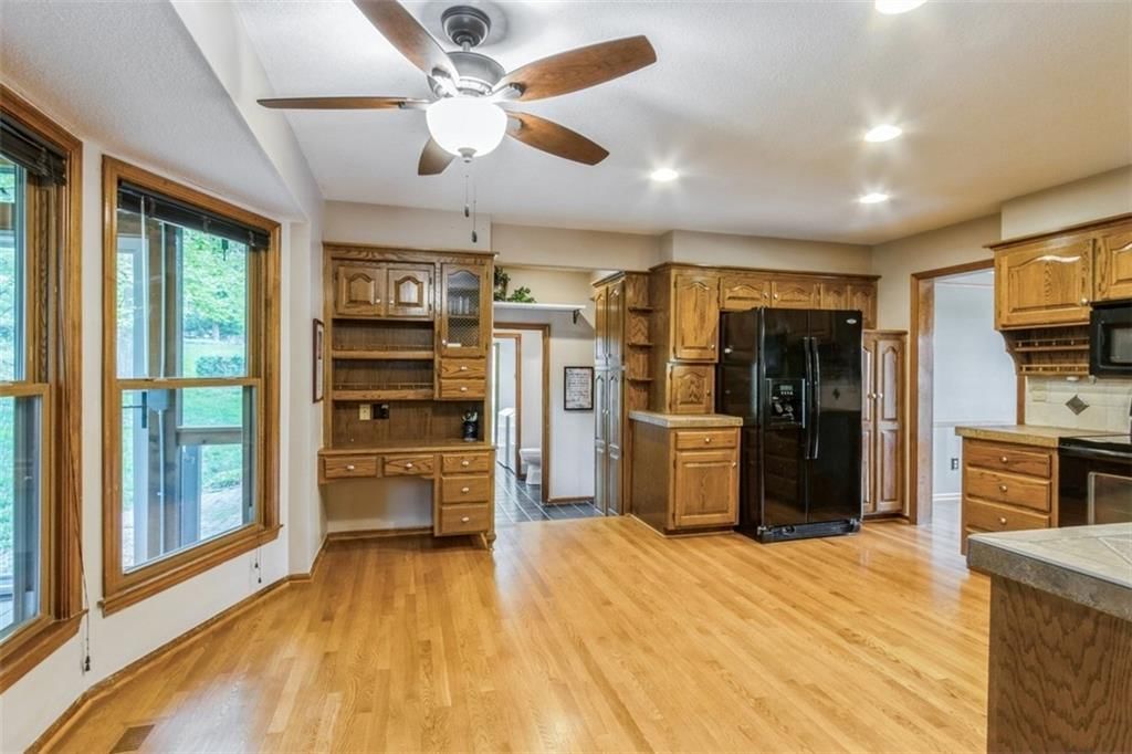 129 Wood Glen Lane — photo 12
