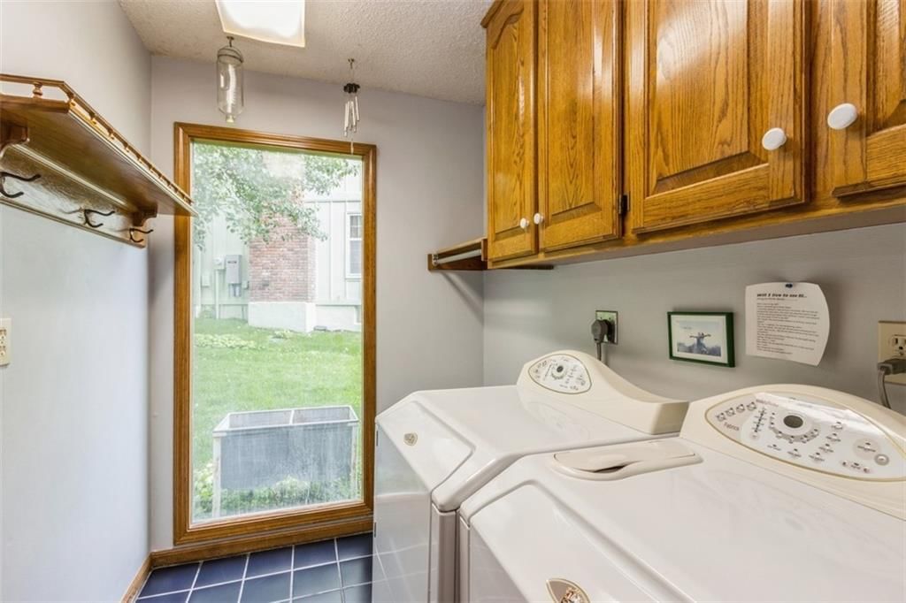 129 Wood Glen Lane — photo 14