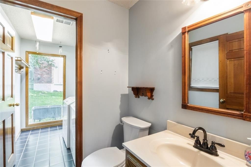 129 Wood Glen Lane — photo 15