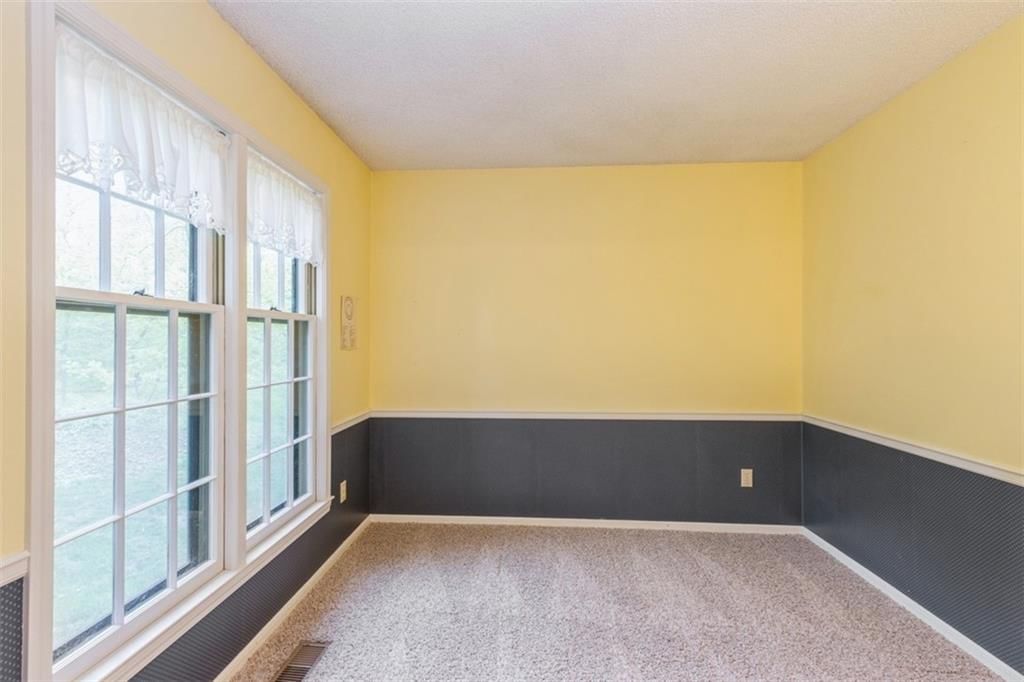 129 Wood Glen Lane — photo 19
