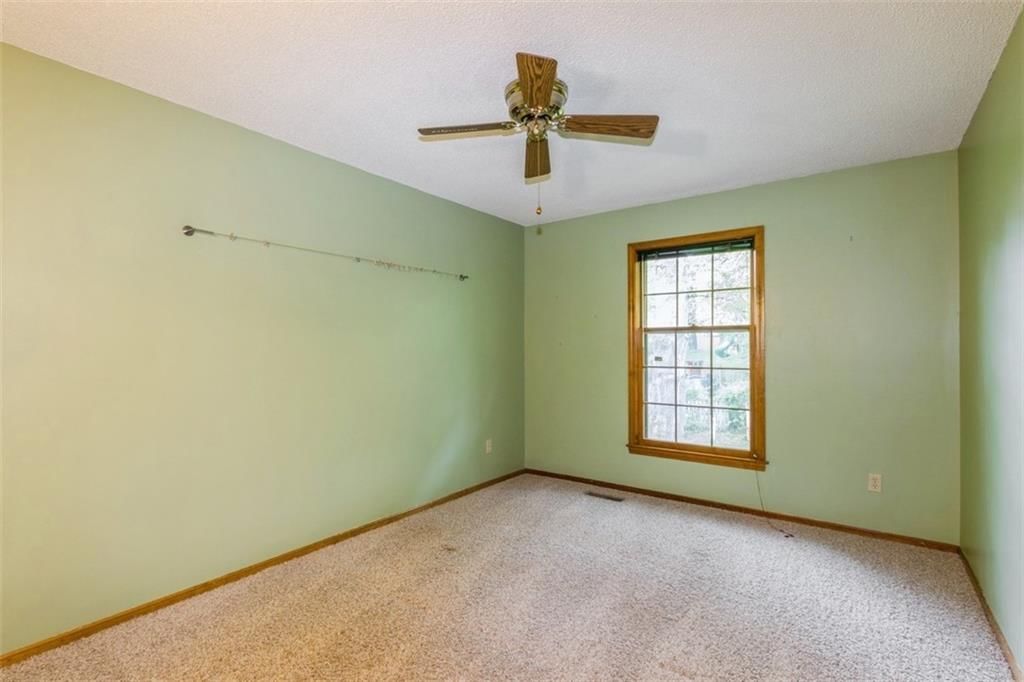 129 Wood Glen Lane — photo 23