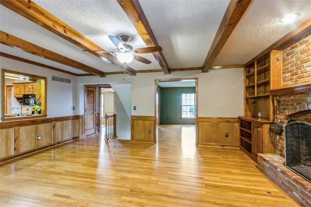 129 Wood Glen Lane — photo 9