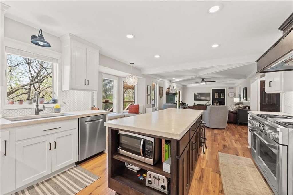 6214 NW Kimberly Downs Street — photo 10