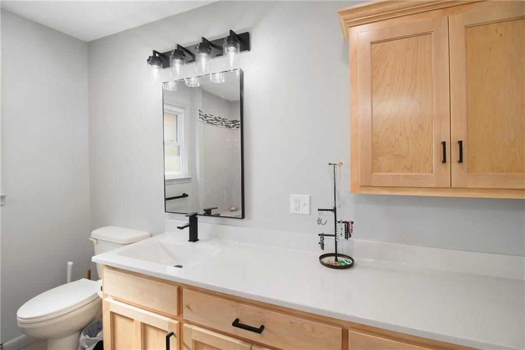 502 Maple Crest Drive — photo 16
