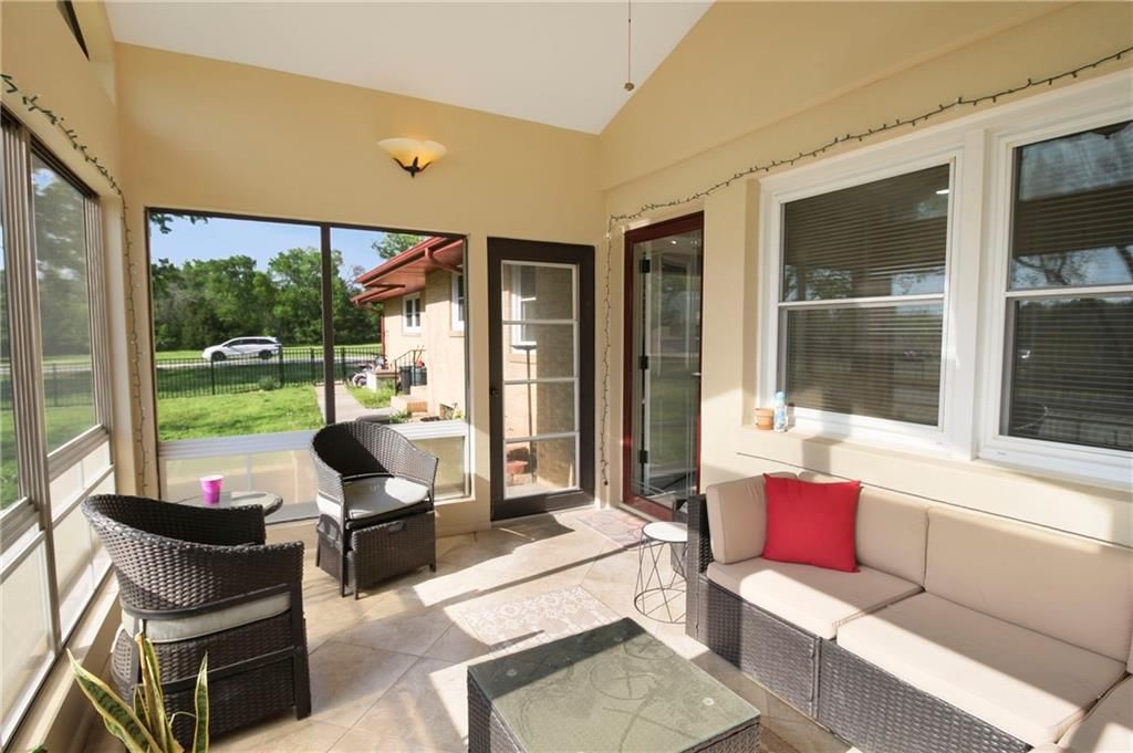 502 Maple Crest Drive — photo 23