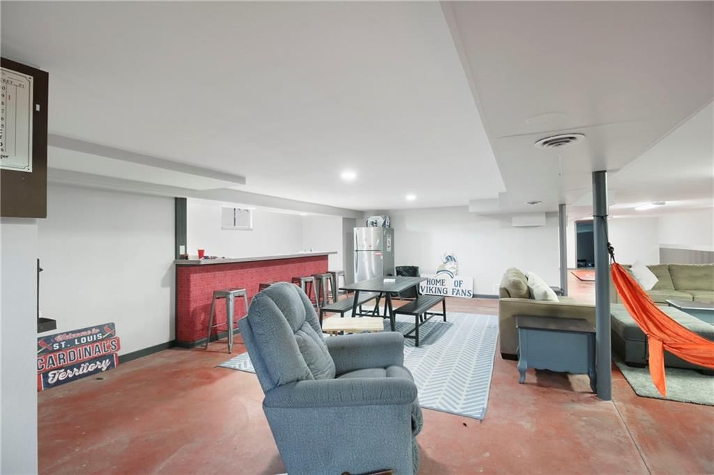 502 Maple Crest Drive — photo 32