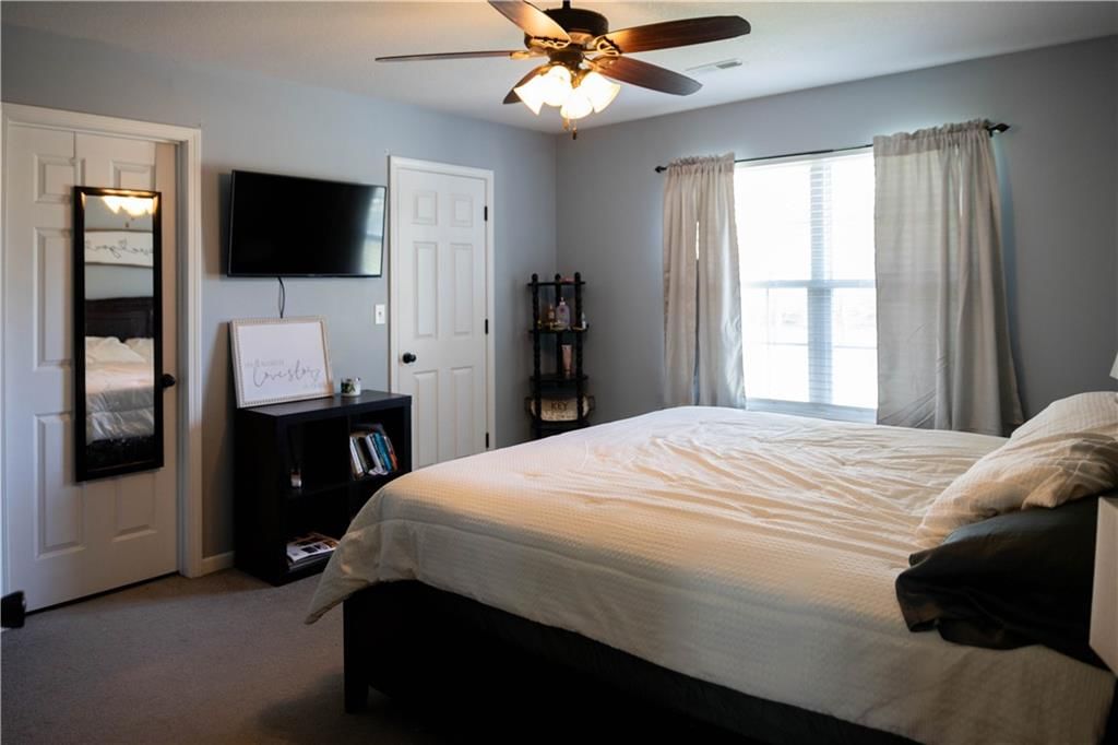 610 Watts Street — photo 15