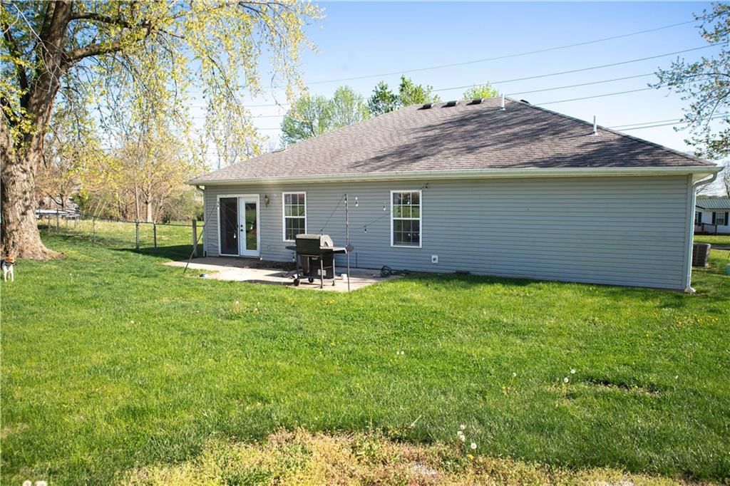 610 Watts Street — photo 24