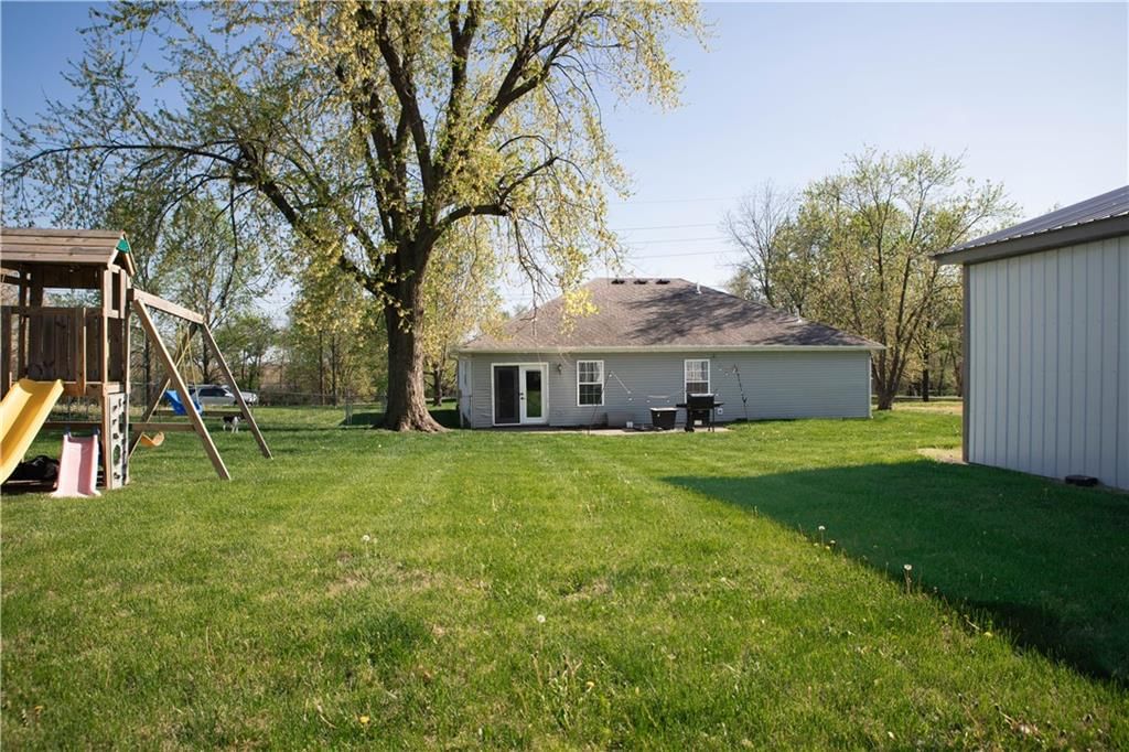 610 Watts Street — photo 25