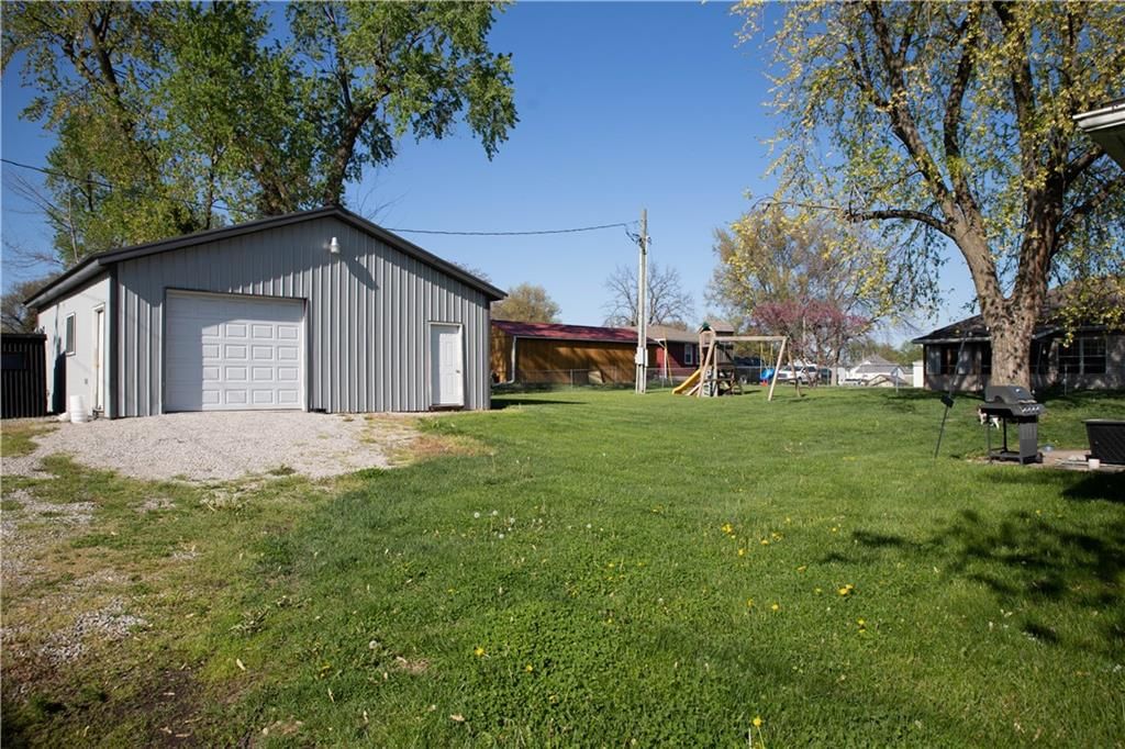 610 Watts Street — photo 26