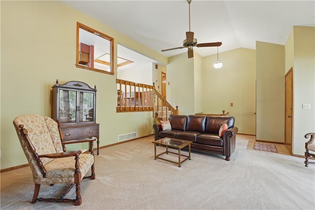 13807 W 81st Terrace — photo 5