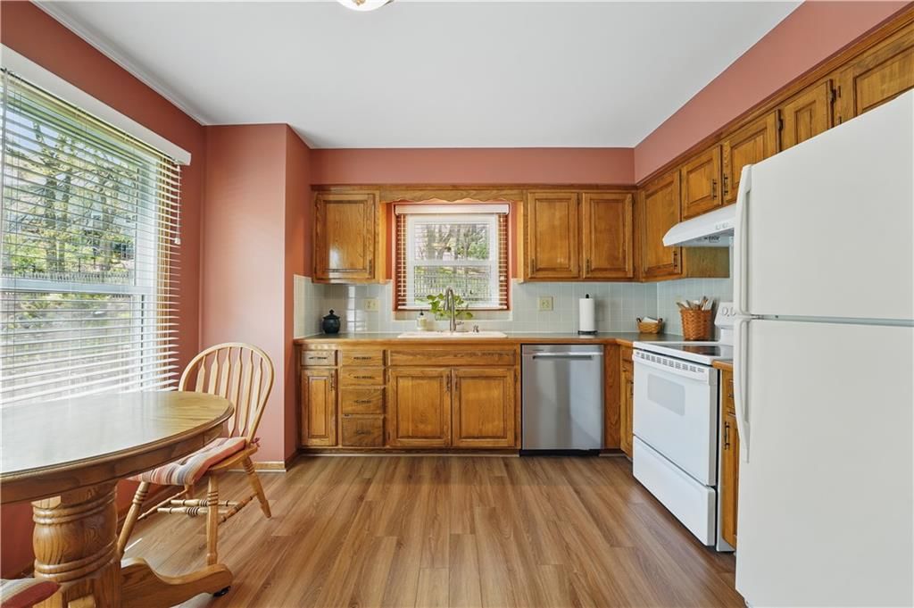 13807 W 81st Terrace — photo 8