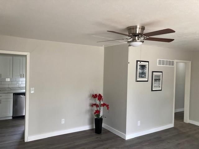 8605 Spring Valley Road — photo 4