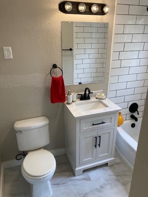 8605 Spring Valley Road — photo 10
