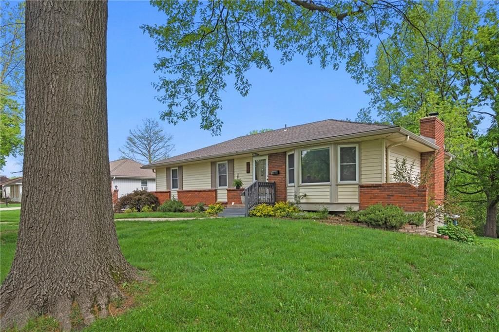 816 NE Swann Road — photo 34