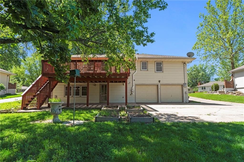 816 NE Swann Road — photo 46