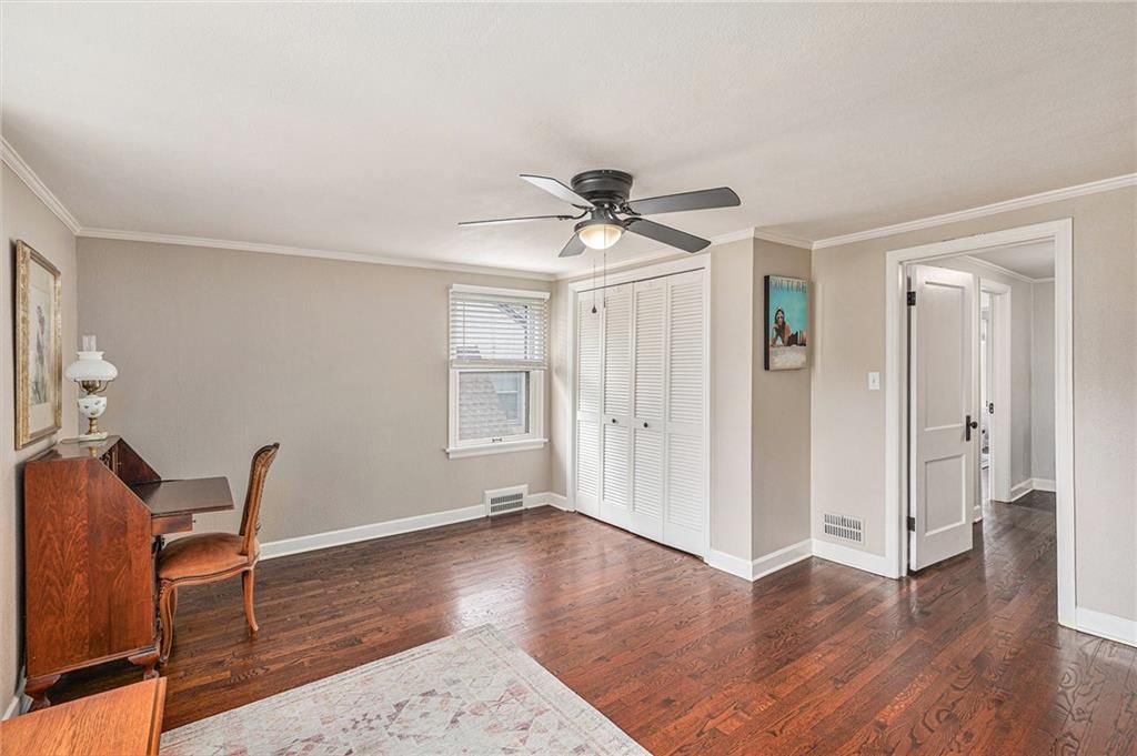 1264 W 71st Terrace — photo 29