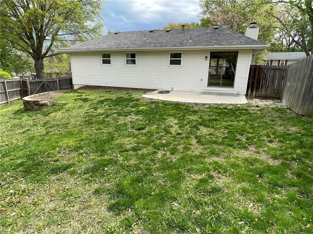 9848 N Holmes Street — photo 25
