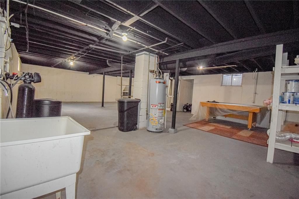 9109 Richards Drive — photo 12