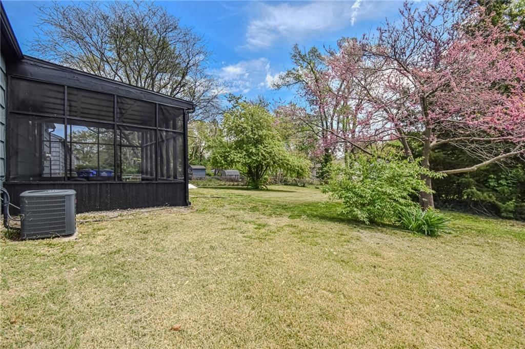 9109 Richards Drive — photo 16