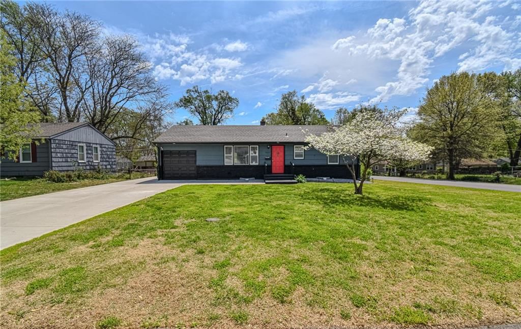 9109 Richards Drive — photo 17