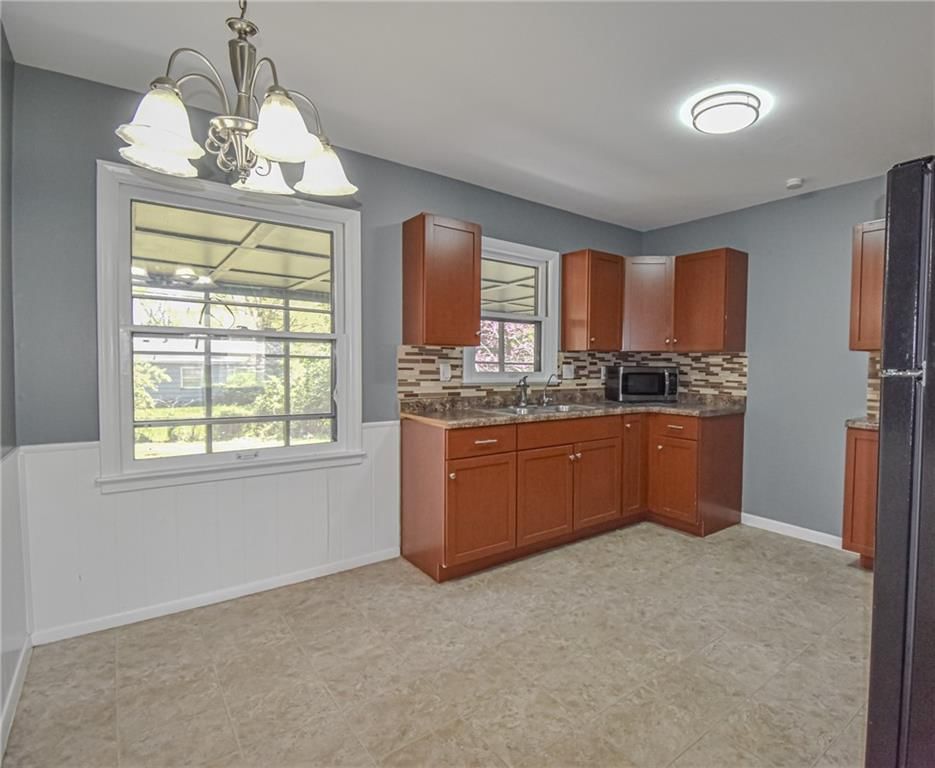 9109 Richards Drive — photo 5