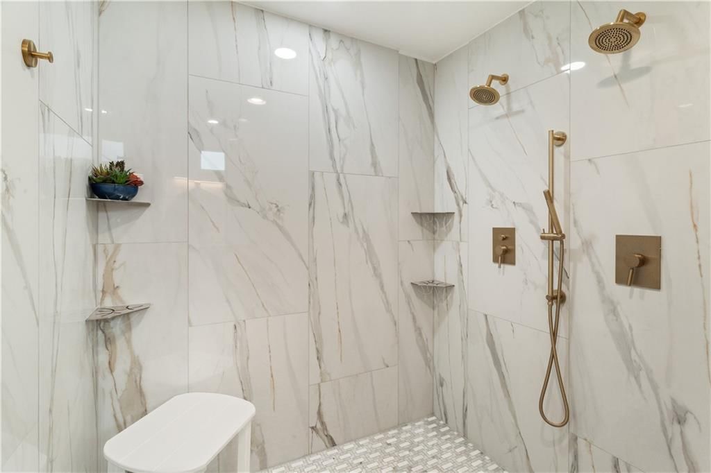 4134 NE Hampstead Drive — photo 36