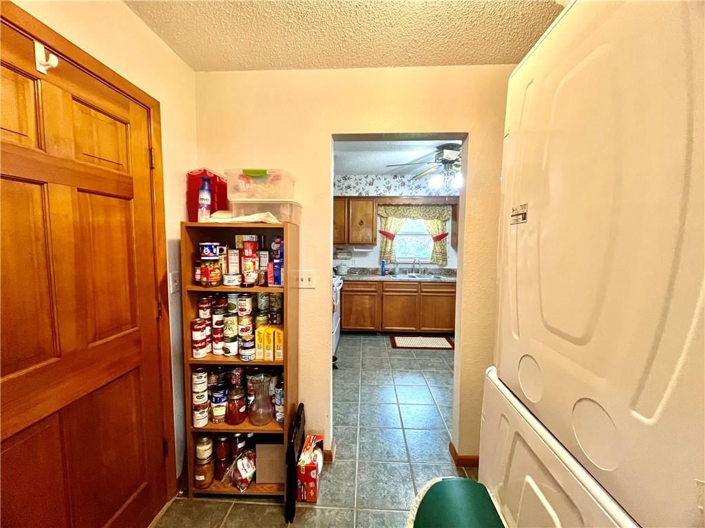 1610 N Main Street — photo 42