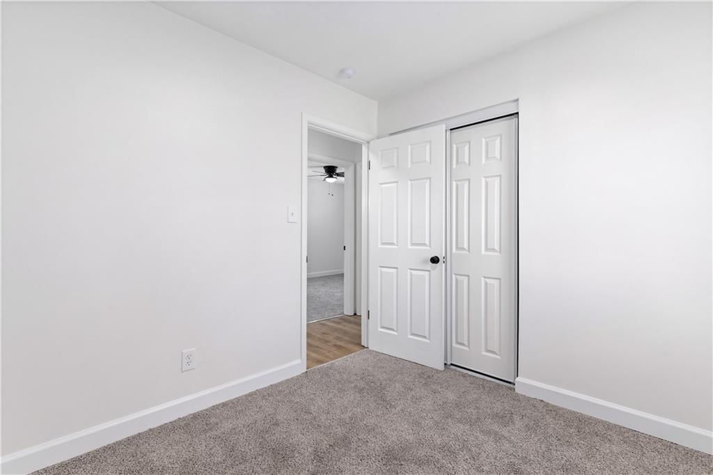 3935 E 47th Terrace — photo 15