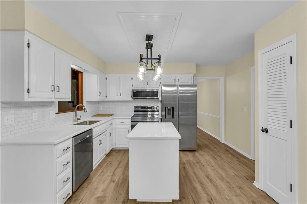 11409 W 106th Street — photo 14