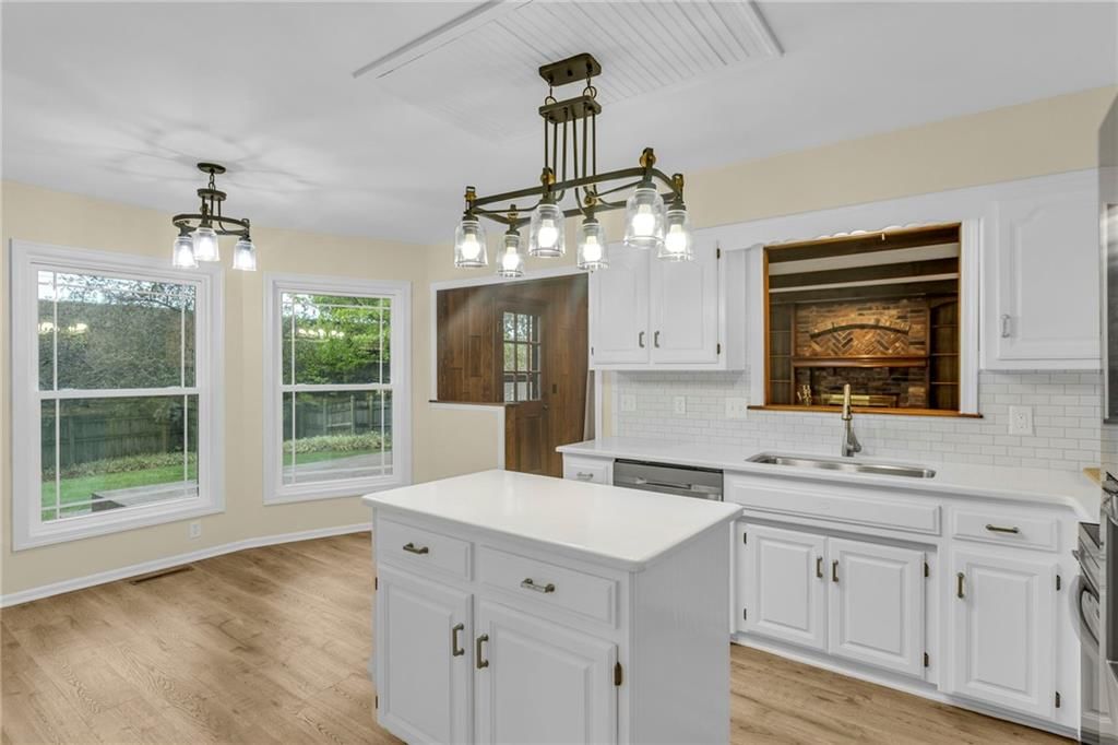 11409 W 106th Street — photo 16