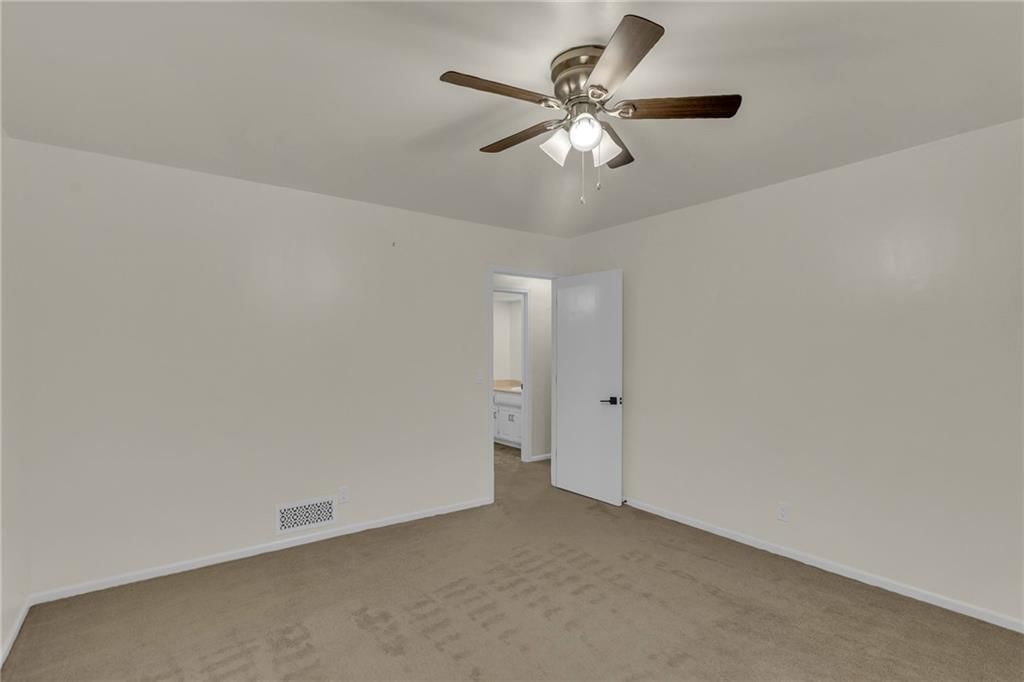 11409 W 106th Street — photo 32