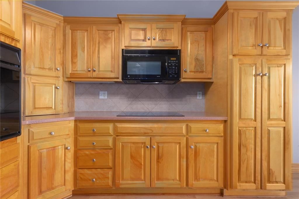 217 SW Ascot Court — photo 10