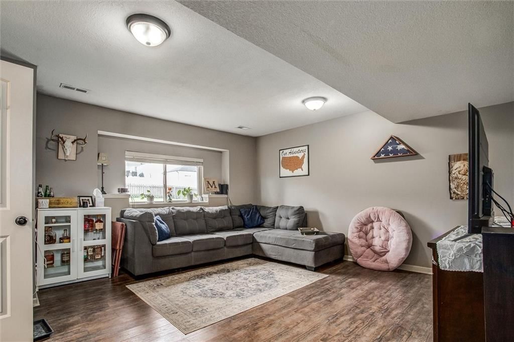 811 W Jack Street — photo 21