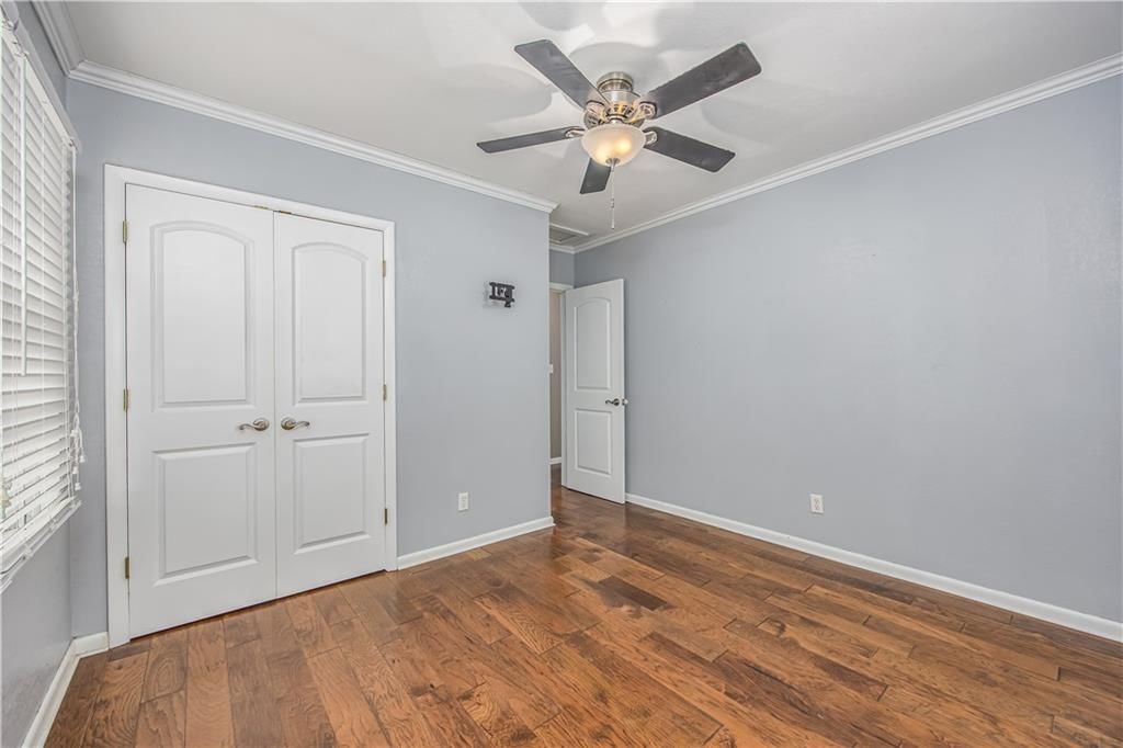 306 S 5th Street — photo 13