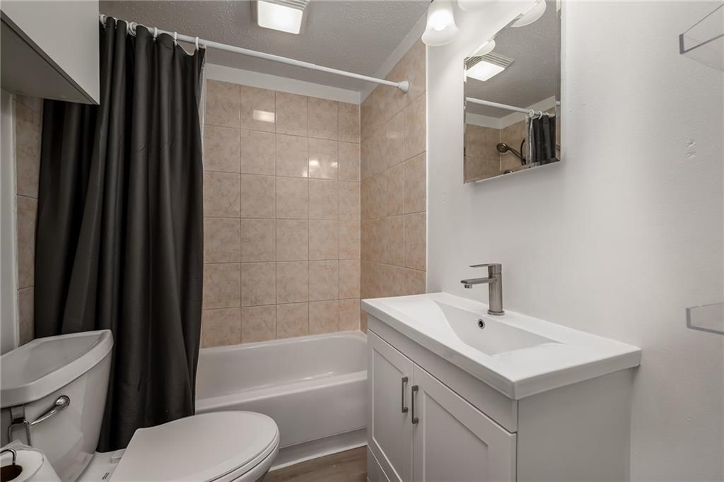 605 Newton Street — photo 5