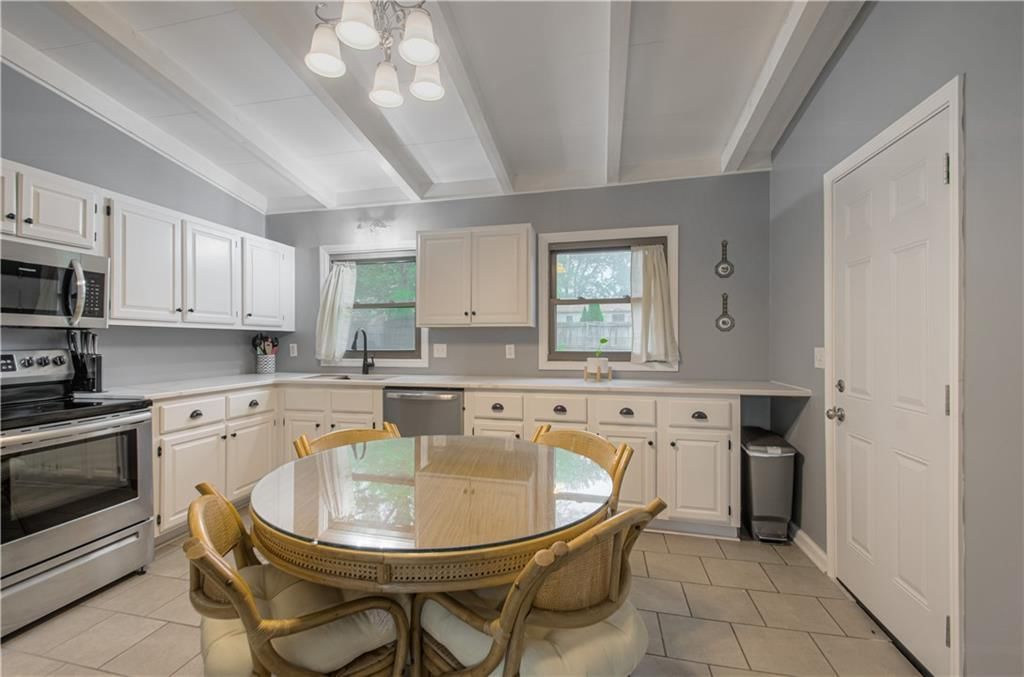 7016 N Harrison Street — photo 9
