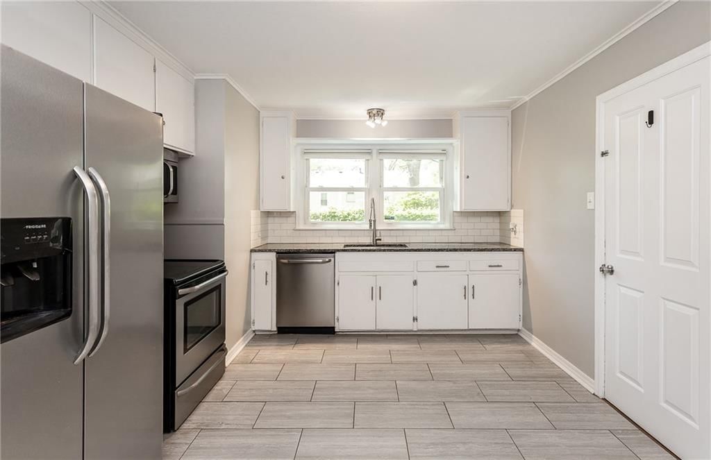 5444 Cedar Street — photo 7